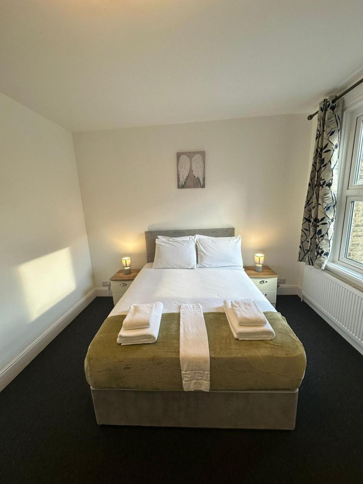 Cambridge Central Rooms - Tas Accommodations Exterior foto